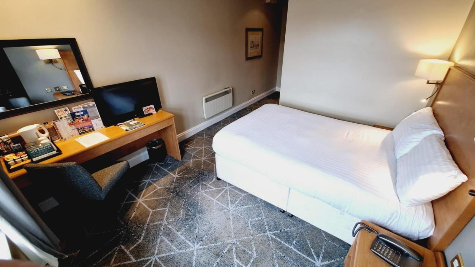 The Brocket Arms Wetherspoon Hotel Wigan Luaran gambar