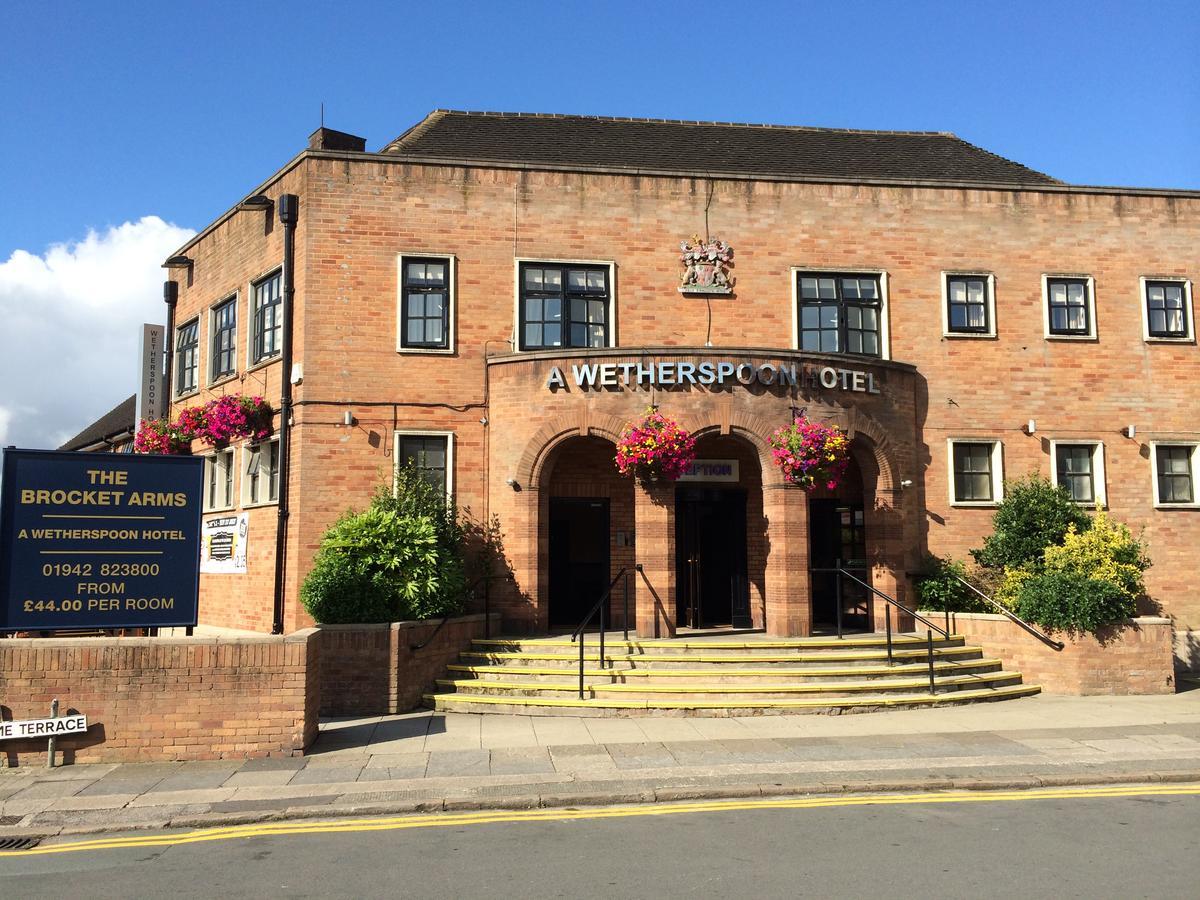 The Brocket Arms Wetherspoon Hotel Wigan Luaran gambar