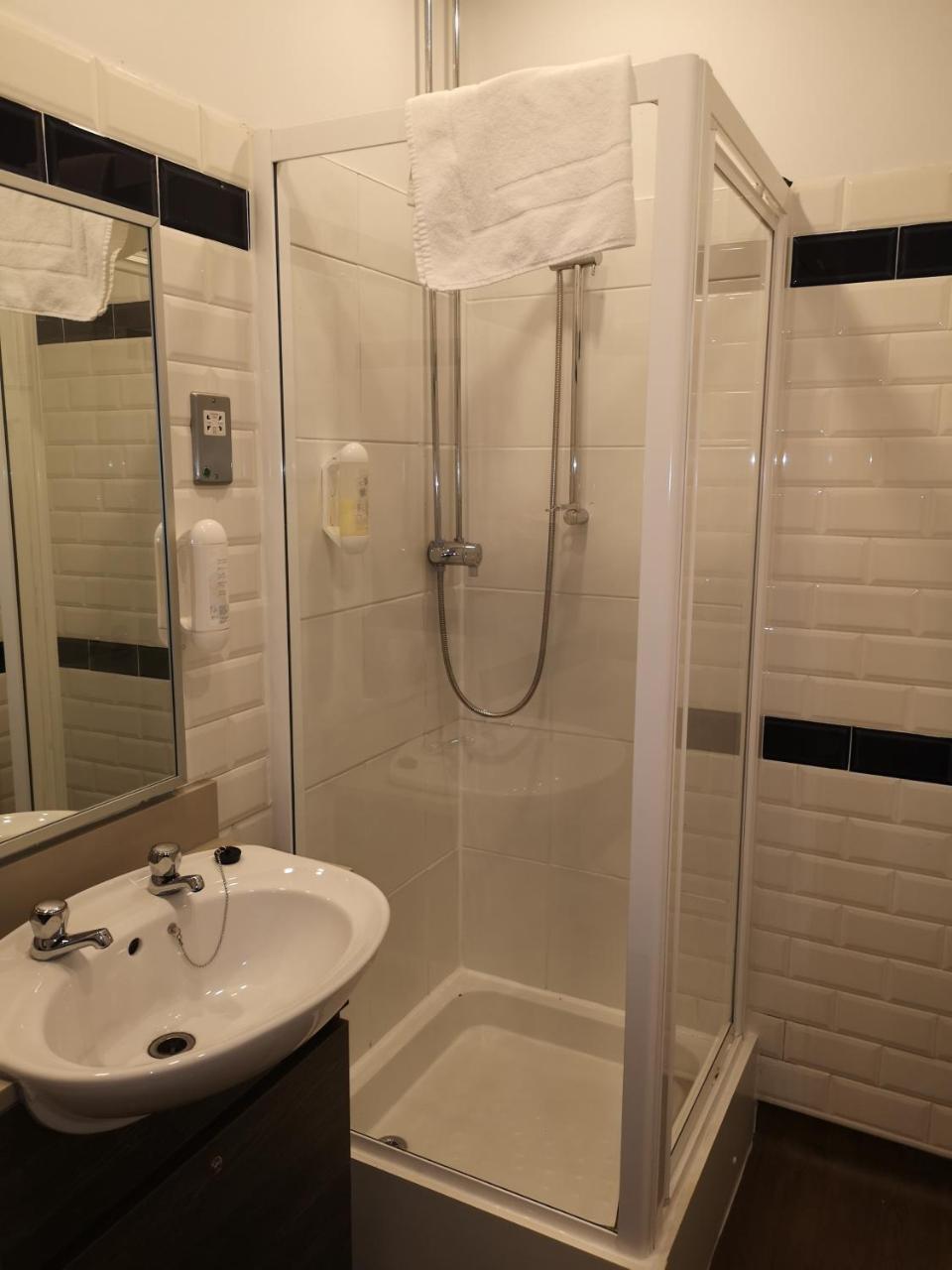 The Brocket Arms Wetherspoon Hotel Wigan Luaran gambar